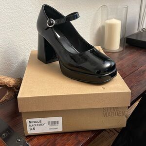 Steve Madden “Mingle” Mary Jane Heels